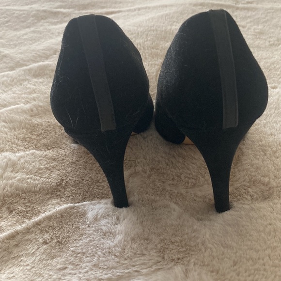 Suede heels - Picture 3 of 4